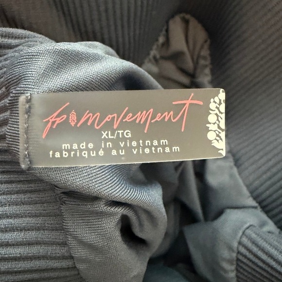 Free People Movement Carpe Diem Shorts Womens XL Blue Athletic Sporty Preppy - Picture 6 of 9